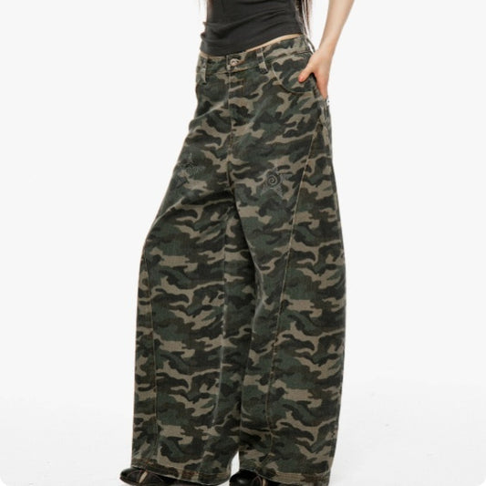 American Retro Jeans Camouflage Washed With Water And Hot Pressed Diamonds For Women