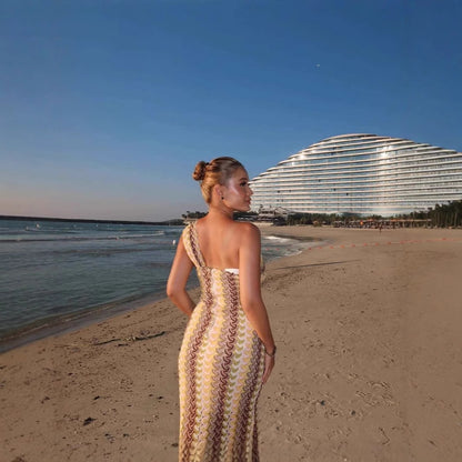 Lace Slim-fit Oblique Shoulder Beach Holiday Dress