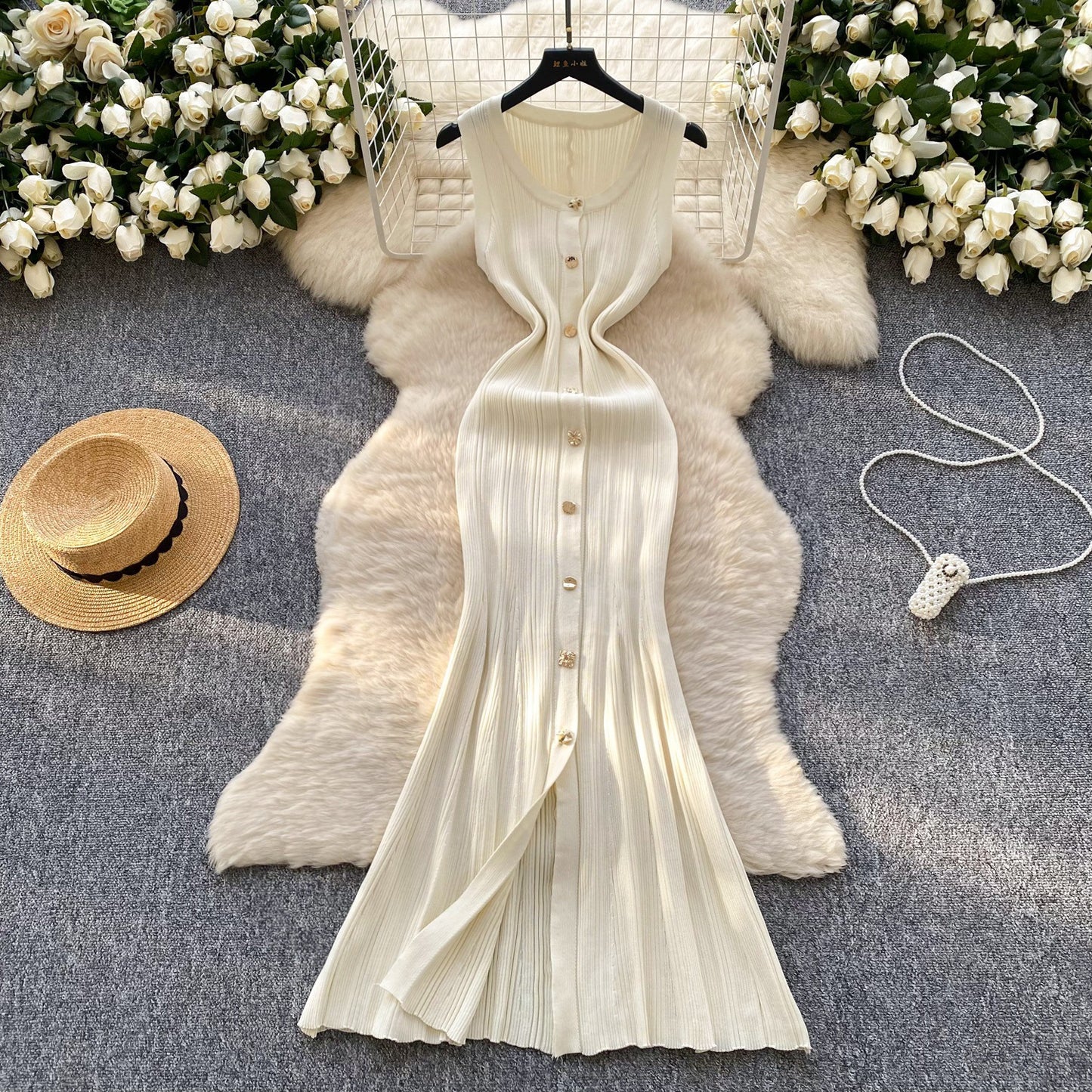 High-grade Round Neck Sleeveless Knitted Dress Women's Slim Fit