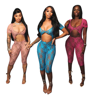 Women's Sexy Lace Stitching U-neck Short-sleeved Cropped Hollow Siamese Shorts