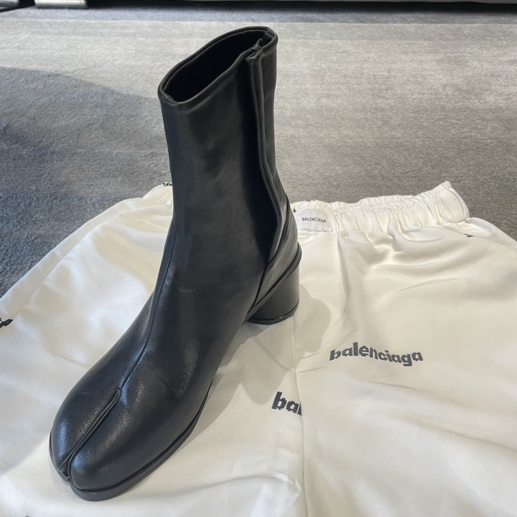 Niche Genuine Leather Split Toe Trotter Women's Shoes