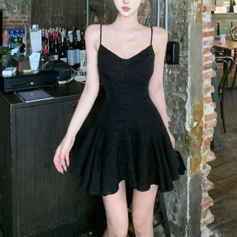 Women's Design Sense V-neck Waist-tight Slim Fit Dress